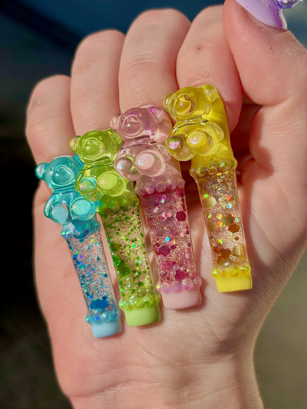Rainbow Teddy Bear Liquid Aquarium Press On Nails
