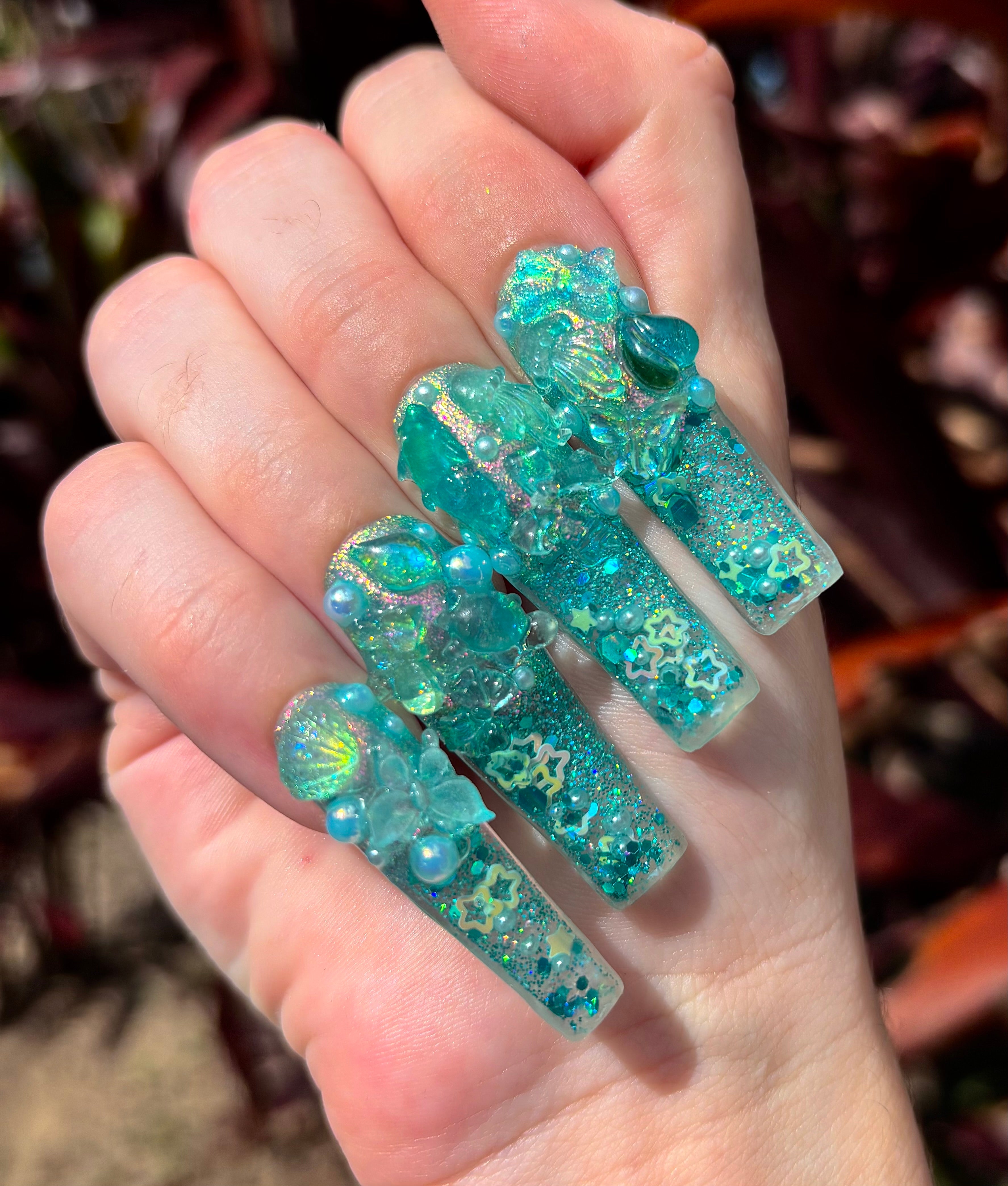 Sea Green Junk Liquid Aquarium Nails